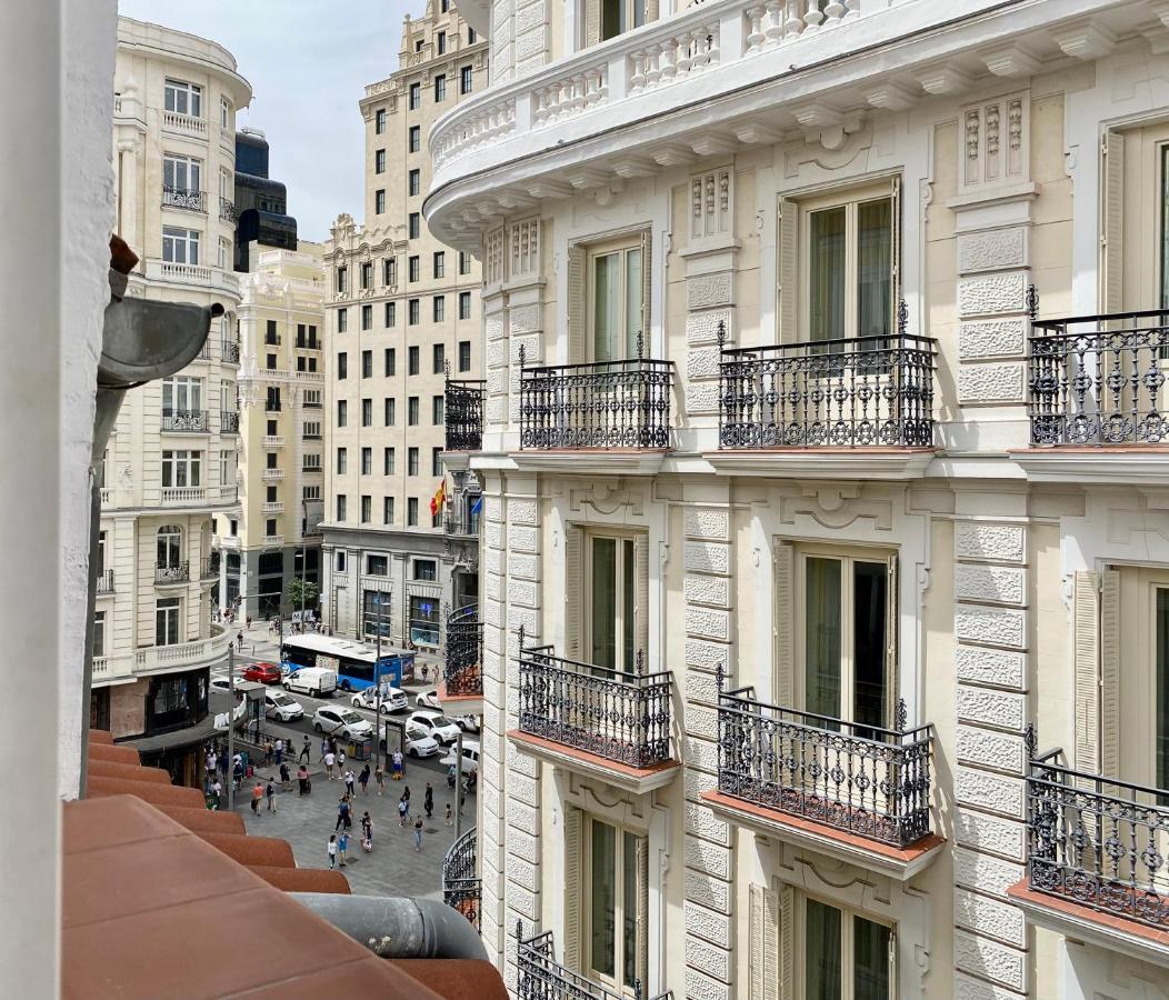 Charming Gran Vía Attic